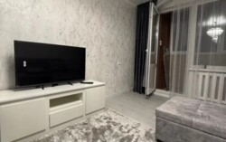 2-комнатная квартира · 47 м² · 5/5 этаж, мкр Орбита-2 27 фото 3 2-комнатная квартира · 47 м² · 5/5 этаж, мкр Орбита-2 27 фото 3