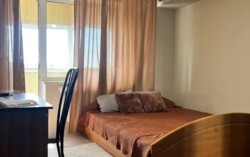 3-��������� �������� � 65 �² � 8/9 ���� � ���������, ������� ���� 2