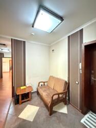 3-��������� �������� � 125 �² � 7/13 ���� � ���������, ����������� 283/1 � ���-������ https://krisha.kz/a/show/1000829855 ���� 19