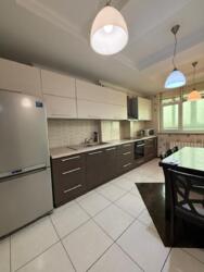 3-��������� �������� � 125 �² � 7/13 ���� � ���������, ����������� 283/1 � ���-������ https://krisha.kz/a/show/1000829855 ���� 8