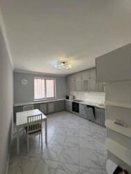 3-��������� �������� � 120 �² � 5/14 ����, ������� 98� ���� 3