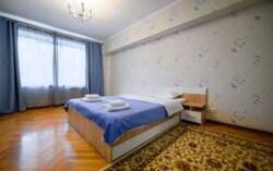 4-��������� �������� � 132 �² � 2/5 ����, ������ 91/1 � ���-������ ���� 8