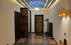 4-��������� �������� � 191 �² � 8/15 ����, ������ 128 ���� 1