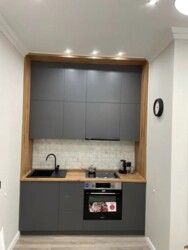 2-��������� ��������, 50 �², 7/10 ���� ���������, ������������ 179 ���� 1