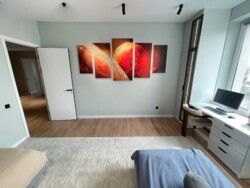 4-��������� �������� � 150.4 �² � 14/19 ����, ���-������ 103/3 � ��������� ���� 2