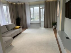 4-��������� �������� � 150.4 �² � 14/19 ����, ���-������ 103/3 � ��������� ���� 11