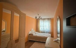 2-��������� �������� � 50 �² � 2/4 ����, ������������� 169 � ������������ ���������� ���� 2