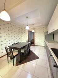 3-��������� �������� � 125 �² � 7/13 ���� � ���������, ����������� 283/1 � ���-������ https://krisha.kz/a/show/1000829855 ���� 13