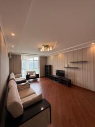 3-��������� �������� � 125 �² � 7/13 ���� � ���������, ����������� 283/1 � ���-������ https://krisha.kz/a/show/1000829855 ���� 1