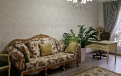 2-��������� �������� � 90 �² � 6/20 ����, ��� �����, ������ 162�4 ���� 6