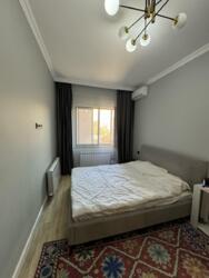 ��������� 8 �� ����� �������� https://krisha.kz/a/show/1000948438 ���� 7