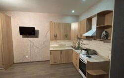 1-��������� �������� � 32 �² � 3/9 ����, ���������� 525 � ���� ������ �� ���� 2