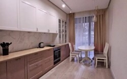 2-��������� �������� � 65 �² � 2/10 ����, ������������ 175 � ���������� ���� 1