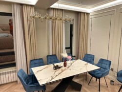 3-��������� �������� � 156.4 �² � 3/3 ����, ��� ��� ������, �������� �������� 48/21 ���� 6