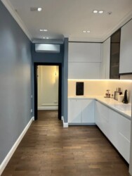 4-��������� �������� � 141 �² � 3/12 ����, ���-������ � ��� ������ ���������� ���� 4