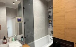 2-��������� �������� � 67.2 �² � 11/20 ����, �������� � ���-������ �������� ���� 3