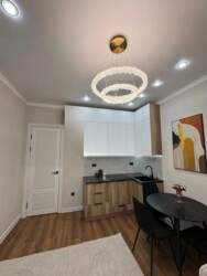 2-��������� �������� � 40.7 �² � 16/17 ����, ������� 20 ���� 16