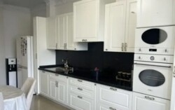 4-��������� �������� � 160 �² � 5/21 ����, ���-������ 21 https://krisha.kz/a/show/697013244 ���� 2