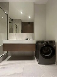 2-��������� �������� � 72 �² � 8/10 ����, ������������ 179 � ���������� ���� 18