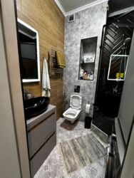 ����-����� � �� 'Bloom House' ���� 16