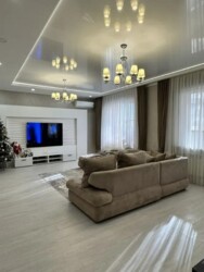 3-��������� �������� � 130.2 �² � 9/13 ����, ����������� 247 https://krisha.kz/a/show/690583751 ���� 1