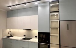 2-��������� �������� � 47 �² � 3/13 ����, �������� 109 ���� 3