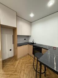 1-��������� �������� � 30 �² � 10/16 ����, ������� 2/8 ���� 2