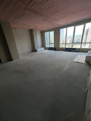 2-��������� �������� � 80.8 �² � 13/31 ����, ���-������ 15/1 � ��������� ���� 1