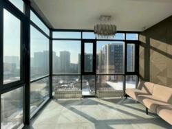 4-��������� �������� � 150 �² � 10/14 ����, �������� �������� 124 � ���� ���� 1