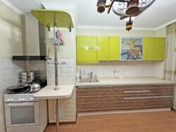 3-��������� �������� � 90 �² � 6/7 ����, ��. ��������� 33/2 � ������� ���� 2