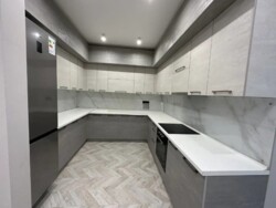 3-��������� �������� � 110 �² � 9/14 ����, �������� �������� 124 � ���� ���� 1