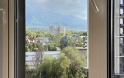 3-��������� �������� � 100 �² � 7/19 ����, ���-������ 140 � ��������� Primavera ���� 4