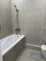 4-��������� �������� � 127 �² � 8/21 ����, ���-������ 27/3 � ���������� ��������� ���� 4