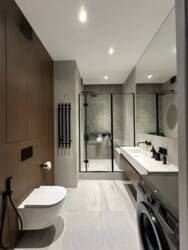 2-��������� �������� � 72 �² � 8/10 ����, ������������ 179 � ���������� ���� 23