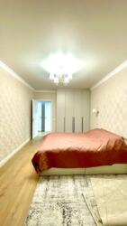 3-��������� �������� � 76 �² � 4/12 ����, ������� � �������-��������� ���� 3