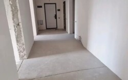 4-��������� �������� � 164 �² � 4/8 ����, ��������� � ������ �������� ���� 2