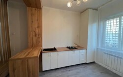 1-��������� �������� � 40 �² � 8/9 ����, ��� ��������, ����������� 291 � ����������� ���� ���-������ ���� 1