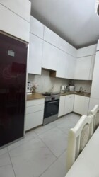 2-��������� �������� � 55.7 �² � 1/13 ����, ��������� 84/2 � ��������� ���������� ���� 3