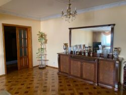 4-��������� �������� � 184.5 �² � 5/9 ����, ��� �����-3 21 https://krisha.kz/a/show/695366218 ���� 2