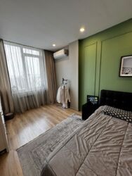 ����-����� � �� 'Bloom House' ���� 2