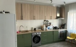 2-��������� �������� � 53 �² � 5/5 ����, ��� �����-1, ������ 89/1 � Dostyk Plaza ���� 2