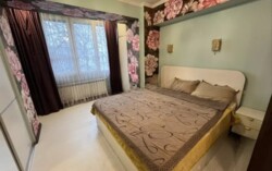 1-��������� �������� � 40.8 �² � 4/5 ����, ��� �����-2, ���������� 240 � ���-������ - ���������� ���� 2