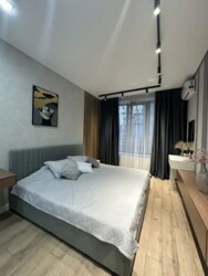 2-��������� �������� � 44 �² � 8/19 ����, ����  �������  https://krisha.kz/a/show/1005760091 ���� 1