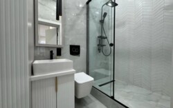 3-��������� �������� � 100 �² � 7/19 ����, ���-������ 140 � ��������� Primavera ���� 1