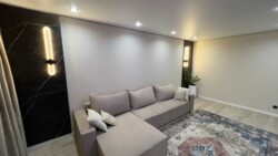 2-��������� �������� � 70 �² � 10/10 ����, C � ������������� https://krisha.kz/a/show/762336013 ���� 1