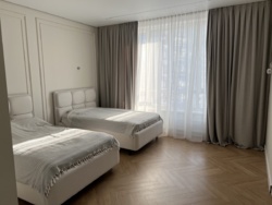 4-��������� �������� � 127 �² � 8/21 ����, ���-������ 27/3 � ���������� ��������� ���� 2