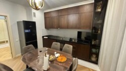 3-��������� �������� � 108 �² � 11/16 ����, ��������� 82/2 � ������ �������� ���� 2