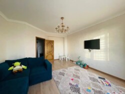 2-��������� �������� � 82 �² � 12/12 ����, ������������ 28/5 ���� 1