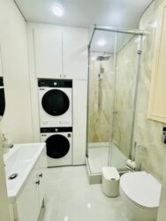 3-��������� �������� � 107.86 �² � 16/18 ����, �������� - 4U ���� 3