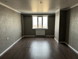 2-��������� �������� � 68 �² � 8/12 ����, ������������ 28/6 ���� 2